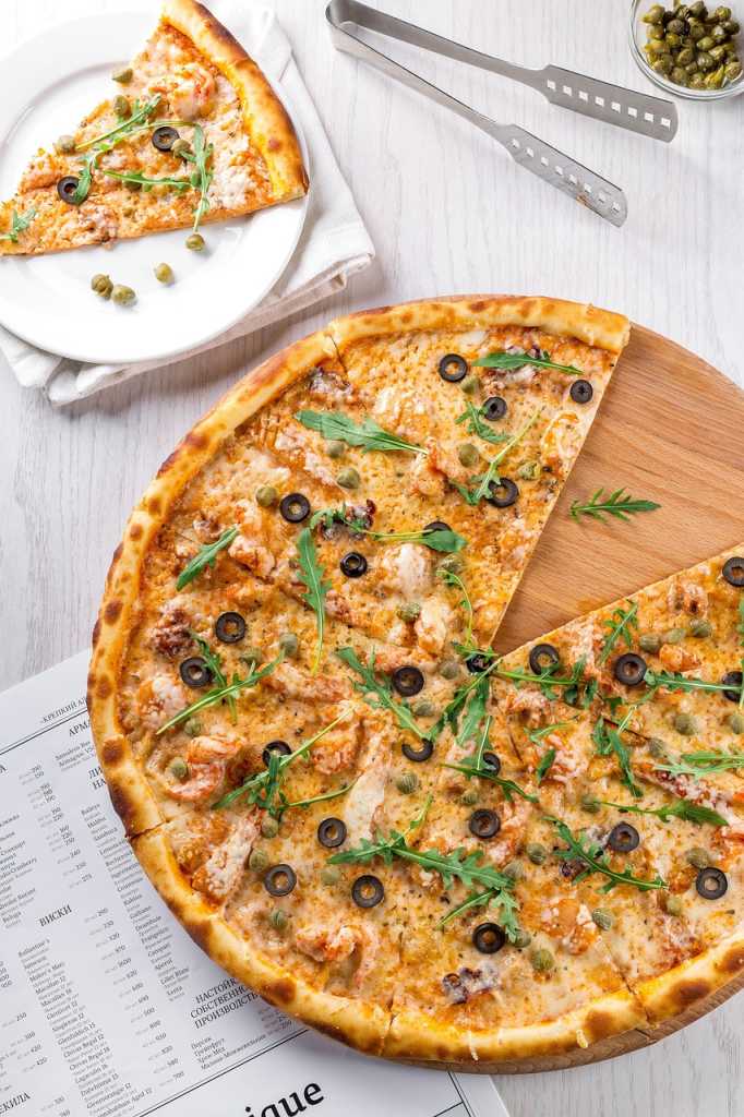 pizza, bakery products, fast food, lunch, dinner, business lunch, a restaurant, snacks, food, menu, gastronomy, nutrition, delicious, cooking, appetizing, pizzeria, café, close-up, pizza, pizza, pizza, pizza, pizza